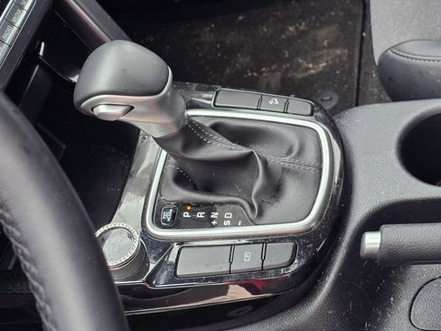 Used 2024 Kia Seltos S image 14