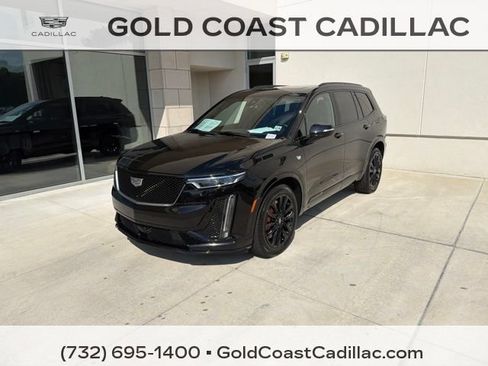 Certified 2024 Cadillac XT6 Sport w/ LPO, Onyx Lite Package AWD/4WD image 1
