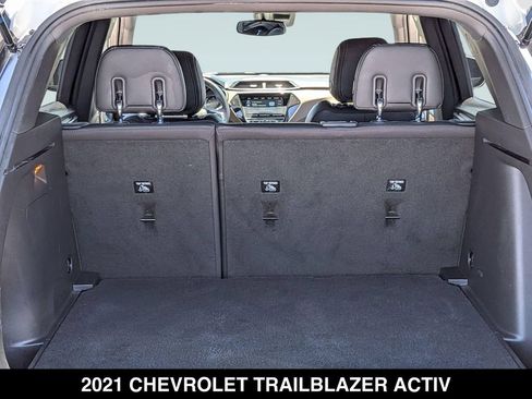 Used 2021 Chevrolet TrailBlazer ACTIV w/ Technology Package FWD image 23