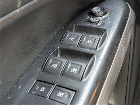 Used 2022 Chevrolet Colorado ZR2 AWD/4WD image 29