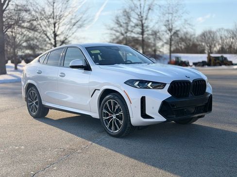 New 2026 BMW X6 xDrive40i image 8