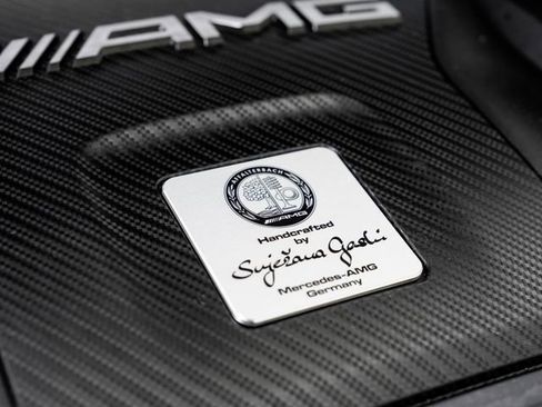 Used 2023 Mercedes-Benz GLA 45 AMG 4MATIC image 36