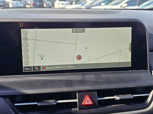 New 2026 Kia Seltos SX w/ SX Sunroof Package image 28