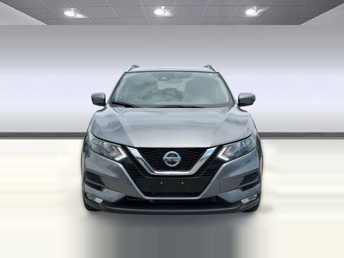 Used 2021 Nissan Rogue Sport SV w/ Technology Package FWD image 6