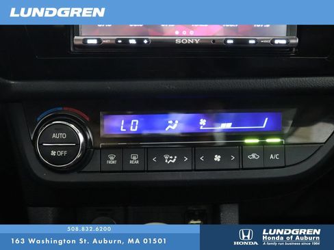 Used 2015 Toyota Corolla S FWD image 24