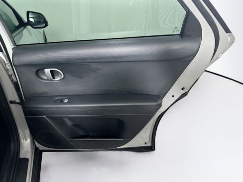 Used 2024 Hyundai Ioniq 5 SEL image 30