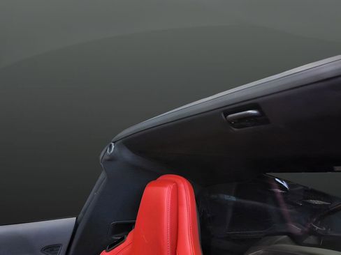 Used 2021 Chevrolet Corvette Stingray Preferred Cpe w/ Z51 Performance Package image 21