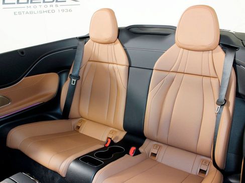 Used 2026 Mercedes-Benz CLE 300 4MATIC Cabriolet image 30