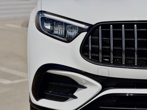 New 2026 Mercedes-Benz GLC 43 AMG 4MATIC image 8