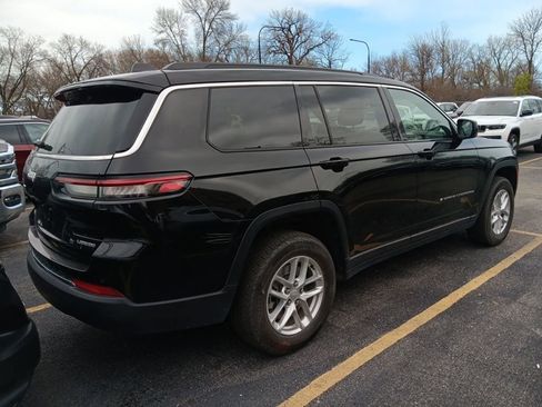 Used 2025 Jeep Grand Cherokee L Laredo image 4