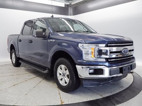 Used 2019 Ford F150 XLT w/ Equipment Group 301A Mid AWD/4WD image 4