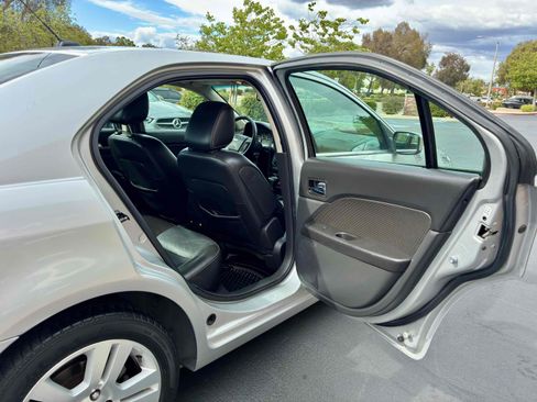 Used 2009 Ford Fusion SEL FWD image 30
