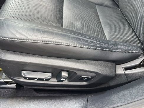 Used 2013 Lexus ES 350 w/ Luxury Pkg FWD image 21