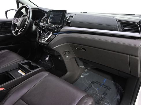 Used 2018 Honda Odyssey Elite image 7