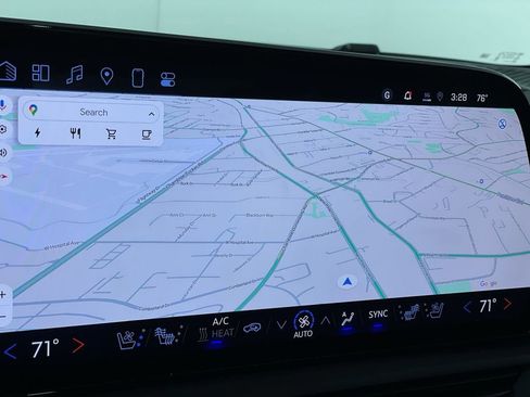 New 2025 Chevrolet Silverado EV LT image 17