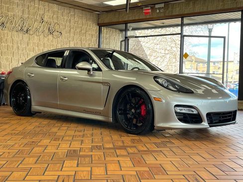 Used 2013 Porsche Panamera GTS image 8