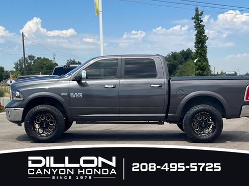 Used 2016 RAM 1500 Laramie w/ Convenience Group AWD/4WD image 7