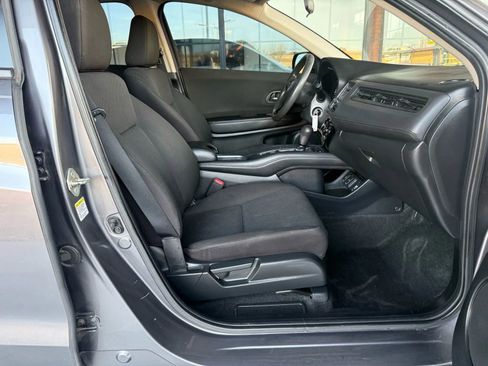 Used 2016 Honda HR-V LX image 20