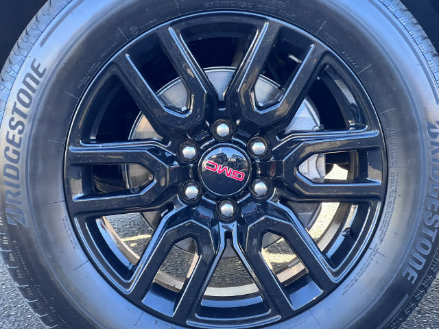 Used 2024 GMC Sierra 1500 Elevation w/ Max Trailering Package AWD/4WD image 12