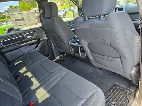 New 2026 RAM 1500 4x4 Crew Cab image 23