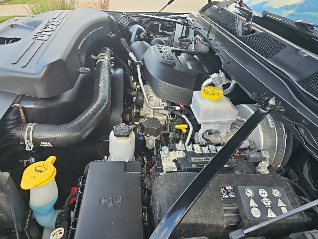 Certified 2026 RAM 2500 Big Horn AWD/4WD image 38