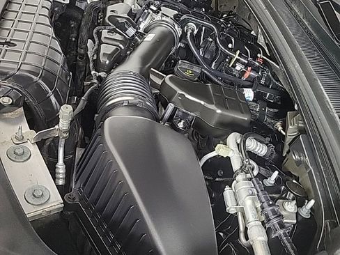 Used 2023 Jeep Grand Cherokee Limited image 19