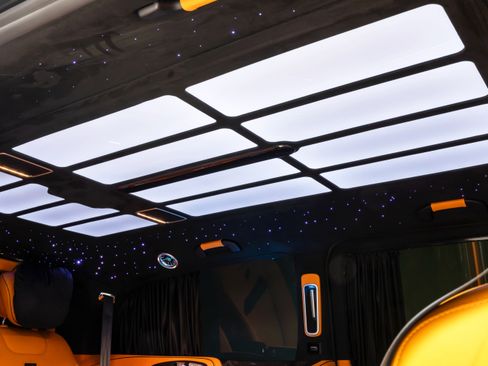 Used 2022 Mercedes-Benz Metris Passenger image 87