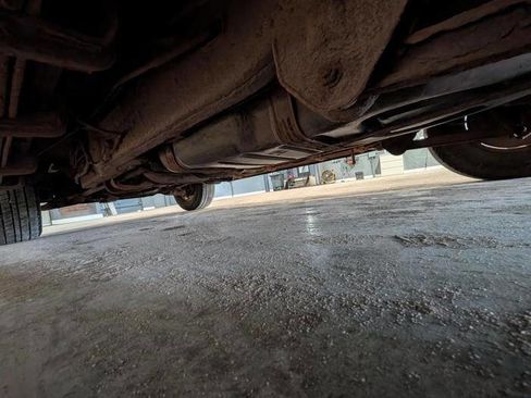 Used 2001 Ford Expedition XLT AWD/4WD image 13