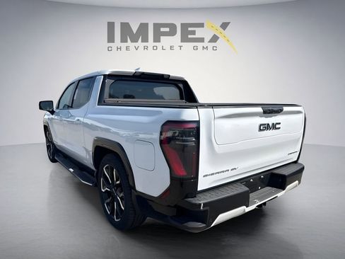 Used 2025 GMC Sierra EV Denali AWD/4WD image 2