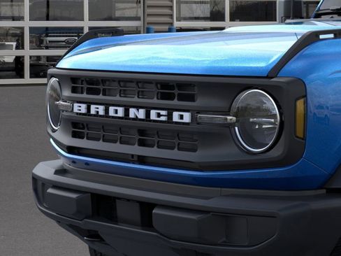 New 2025 Ford Bronco 4-Door image 19