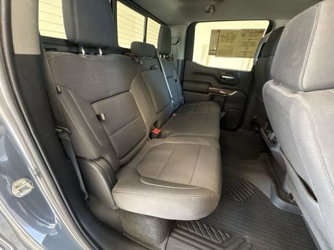Used 2021 Chevrolet Silverado 1500 LT Trail Boss w/ Convenience Package II AWD/4WD image 28