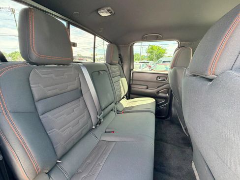 Used 2022 Nissan Frontier PRO-4X AWD/4WD image 18
