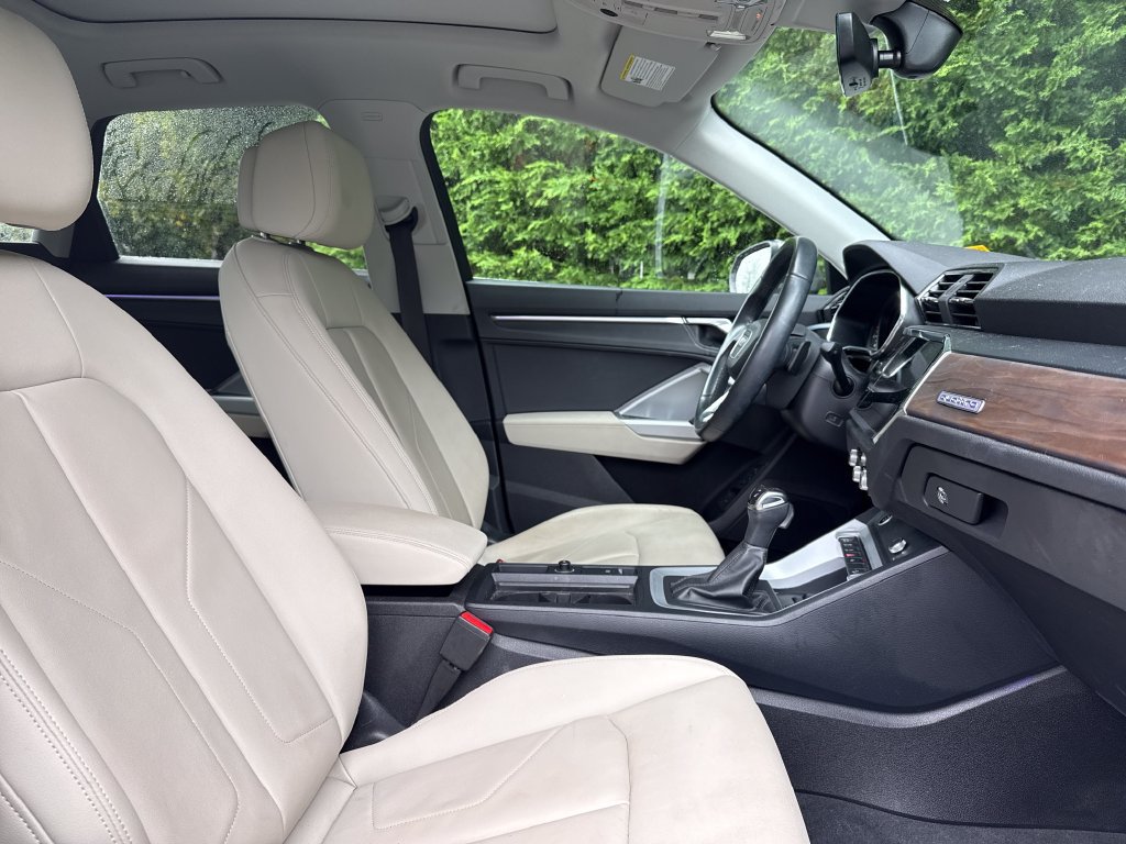 Used 2022 Audi Q3 2.0T Premium Plus AWD/4WD image 13
