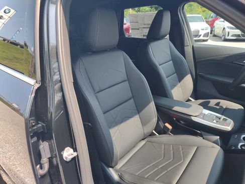 Used 2025 BMW X1 xDrive28i w/ Convenience Package image 13