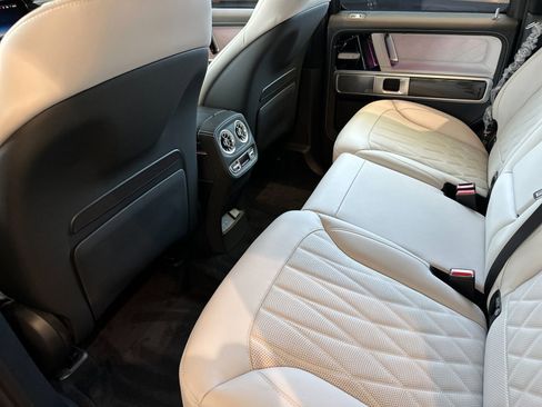 New 2026 Mercedes-Benz G 63 AMG 4MATIC image 12