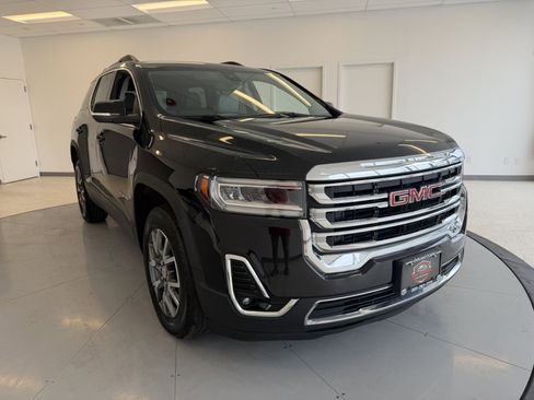 Used 2023 GMC Acadia SLT AWD/4WD image 1