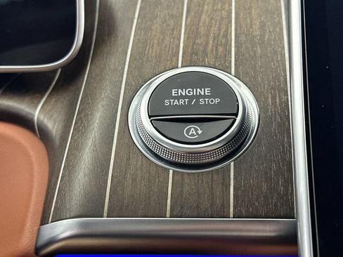 Certified 2022 Mercedes-Benz Maybach S 580 4MATIC image 27