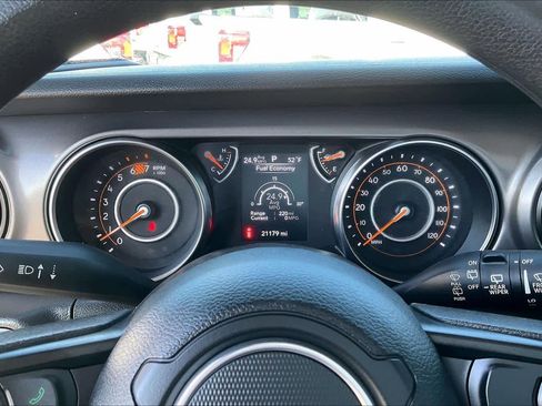 Used 2023 Jeep Wrangler Sport image 24