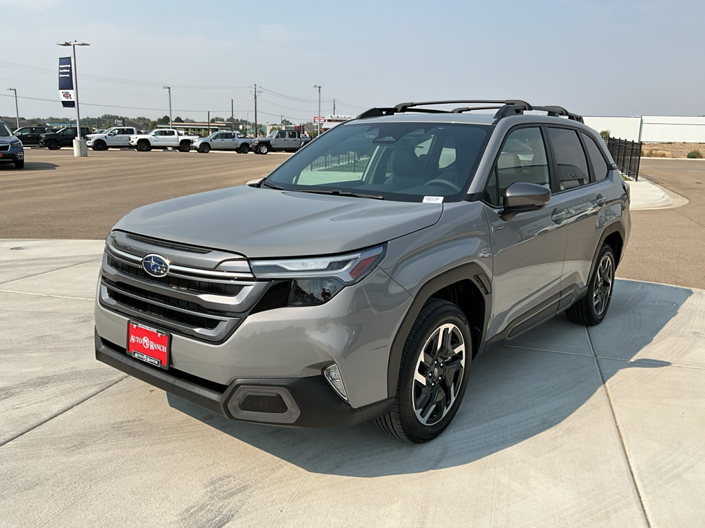 Certified 2025 Subaru Forester Limited AWD/4WD image 17