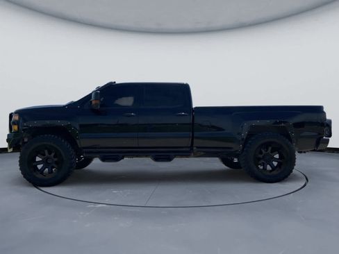 Used 2017 Chevrolet Silverado 3500 LTZ w/ Duramax Plus Package AWD/4WD image 9