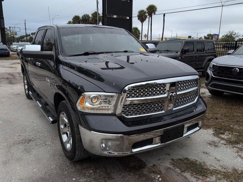 Used 2018 RAM 1500 Laramie image 1