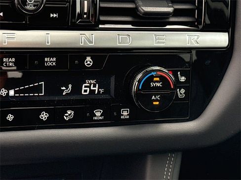 New 2026 Nissan Pathfinder Platinum image 29