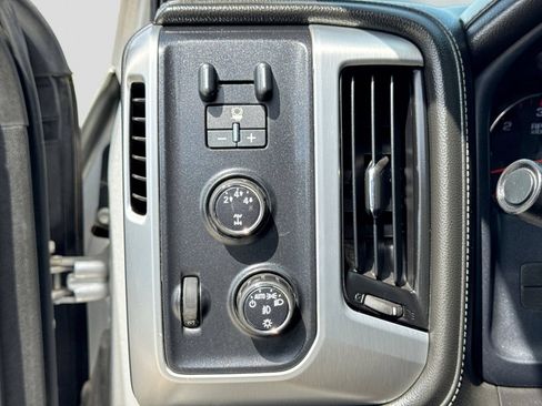 Used 2015 GMC Sierra 3500 SLE w/ SLE Preferred Package AWD/4WD image 29