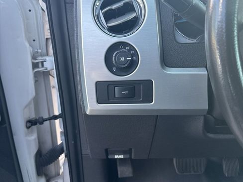 Used 2013 Ford F150 Platinum image 58