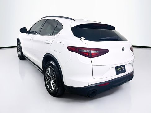 Used 2022 Alfa Romeo Stelvio Sprint image 5