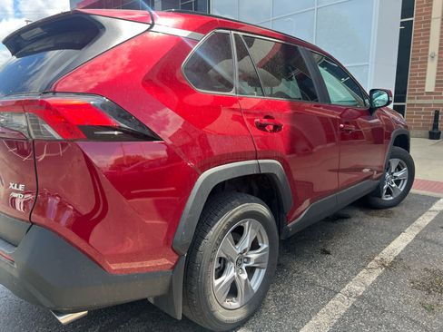 Used 2023 Toyota RAV4 XLE w/ Convenience Package AWD/4WD image 13