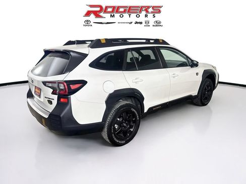 Certified 2025 Subaru Outback Wilderness AWD/4WD image 8
