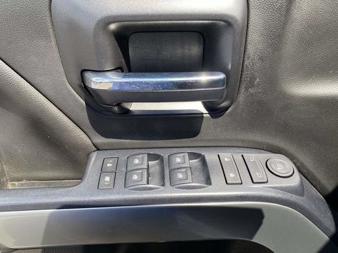 Used 2018 Chevrolet Silverado 2500 LT AWD/4WD image 16