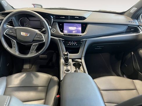 Certified 2024 Cadillac XT5 Premium Luxury image 8