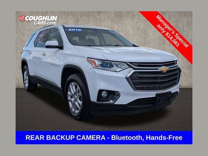 Used 2019 Chevrolet Traverse LT